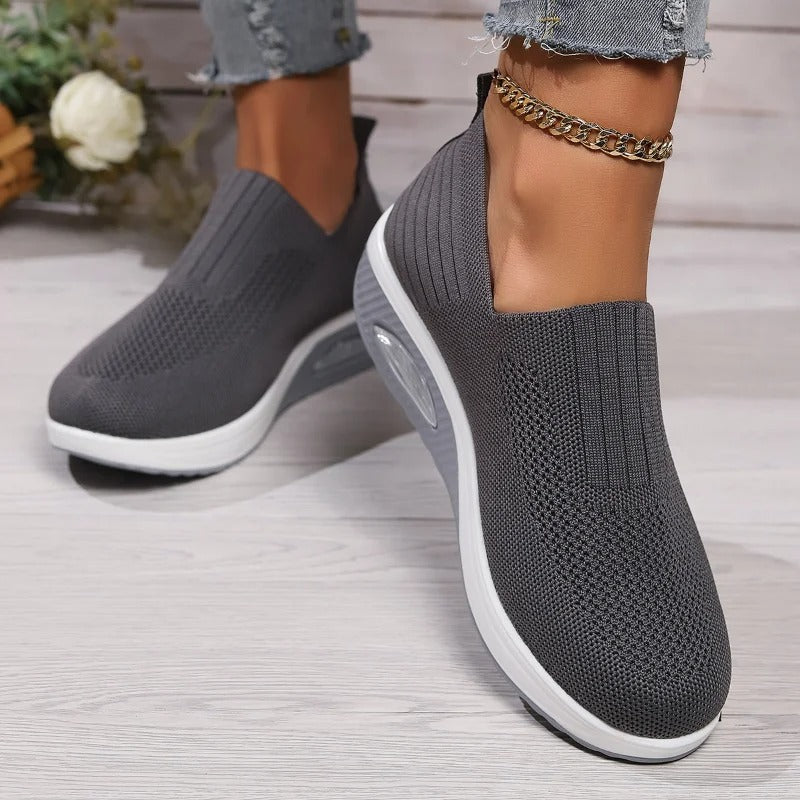 Tênis Feminino AirCushion – Conforto e Estilo em Cada Passo